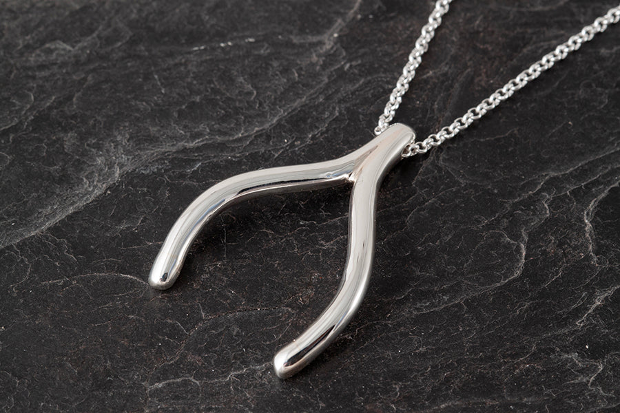 Wishbone Necklace